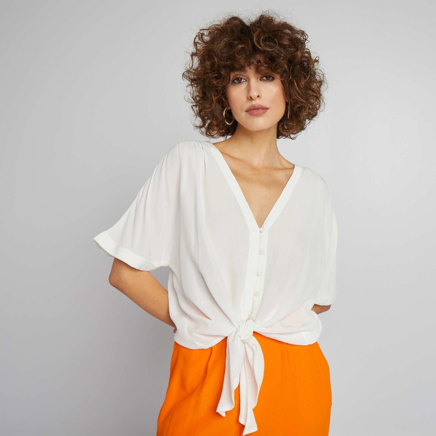 Short-sleeved tie blouse WHITE