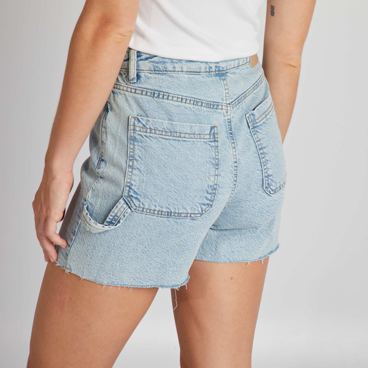 High-waisted shorts BLUE