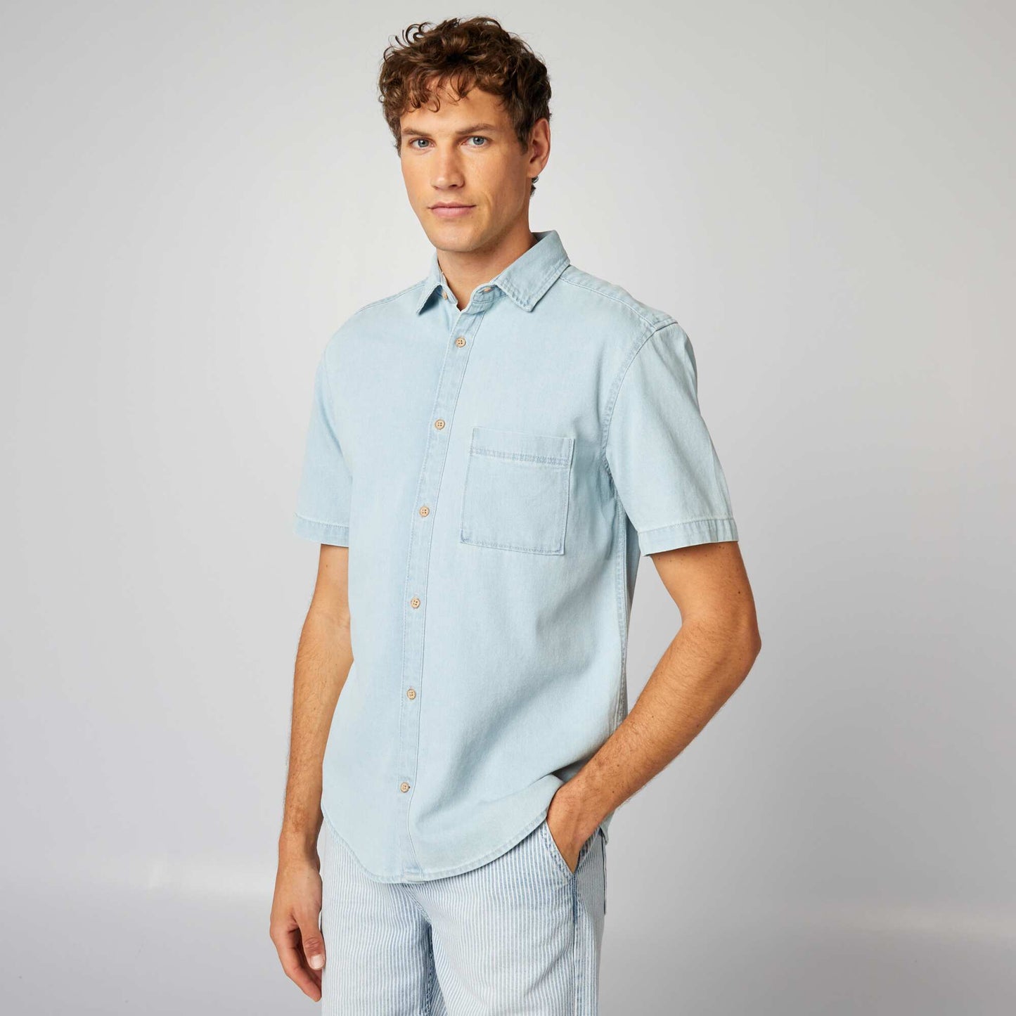 Short-sleeved denim shirt BLUE