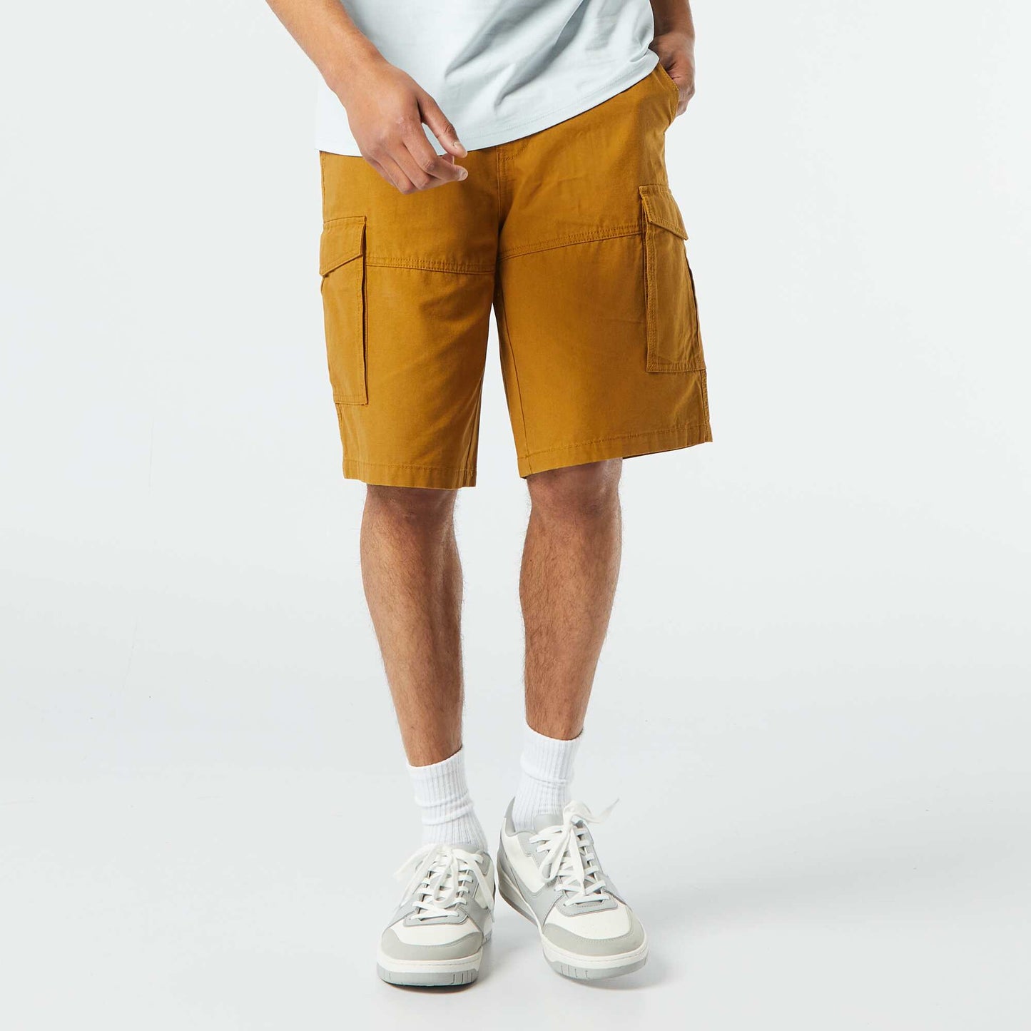 Multi-pocket Bermuda shorts BROWN