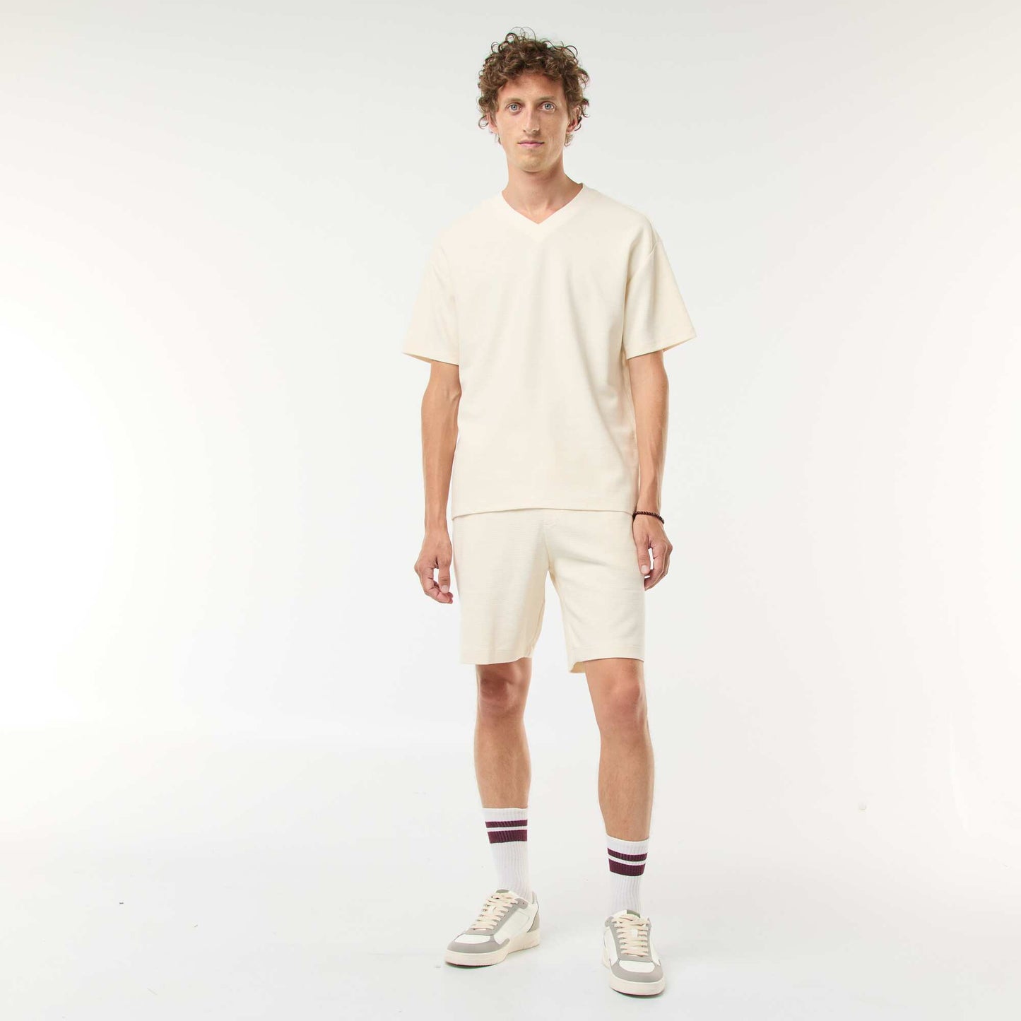 V-neck knit T-shirt WHITE
