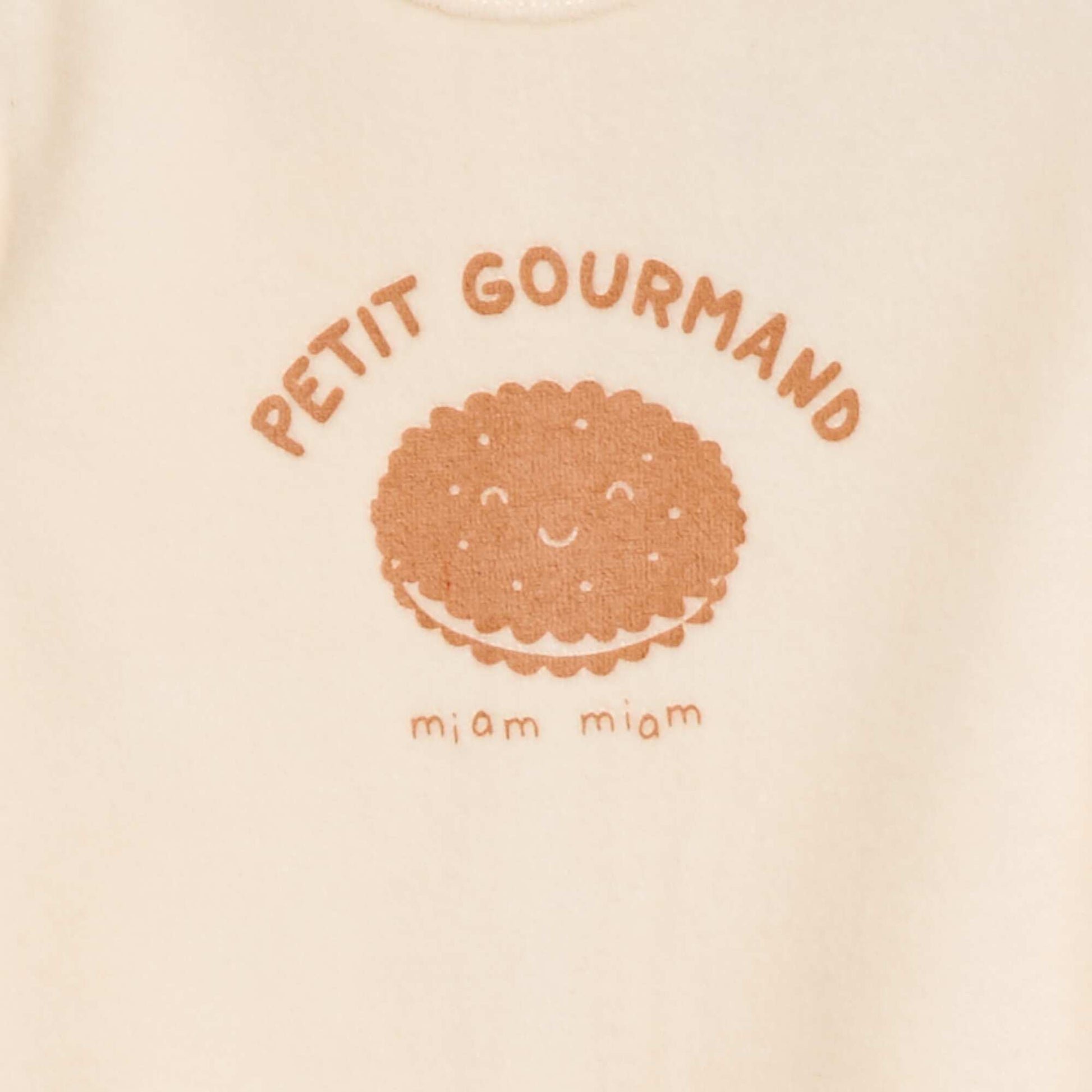 Fleece sleepsuit with feet and design on the front BEIGE
