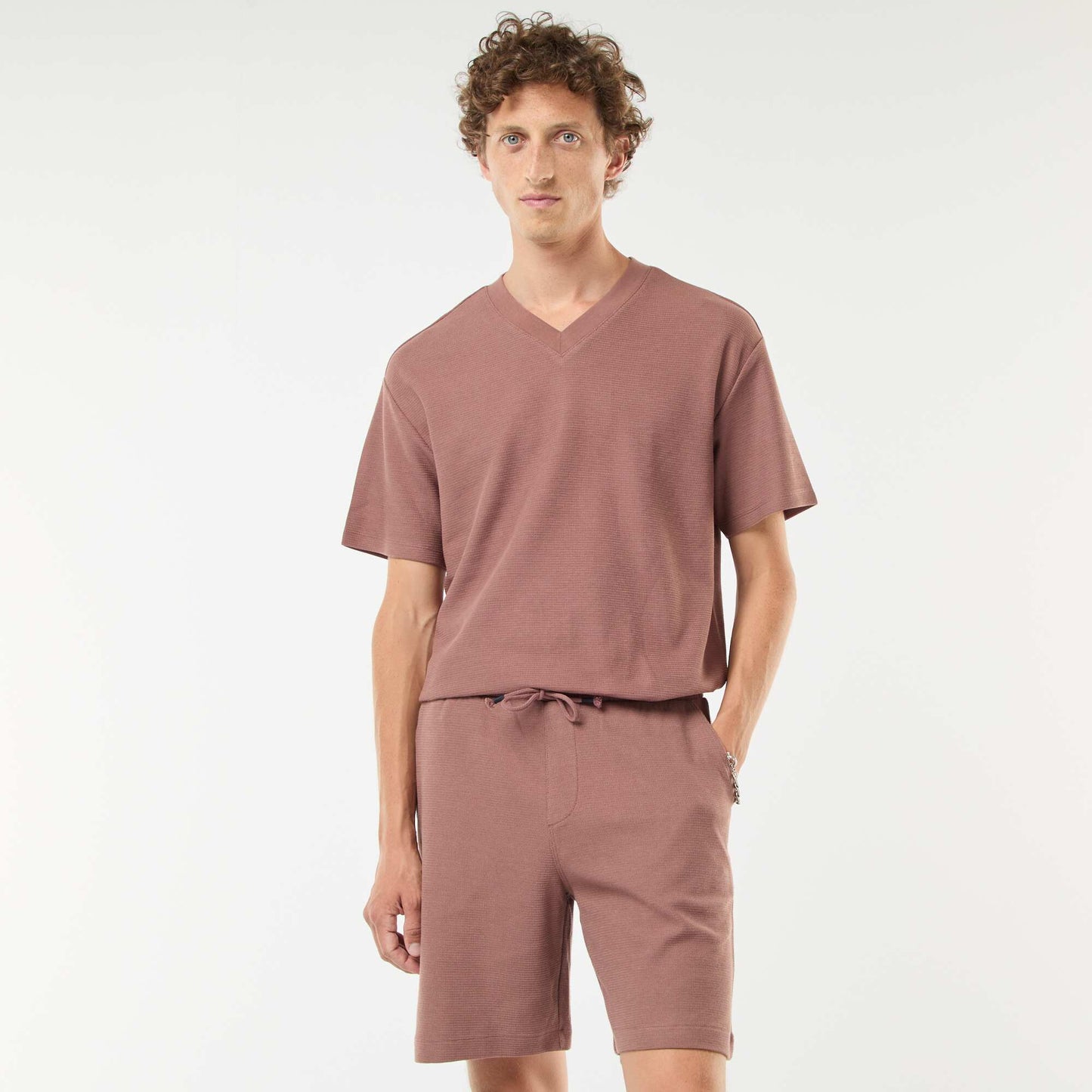 Sports shorts with fancy knit pockets BROWN