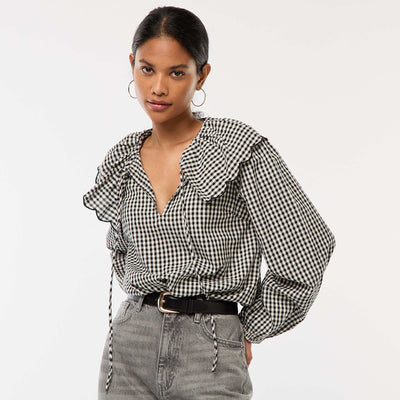 Blouse with large Peter Pan collar BLACK