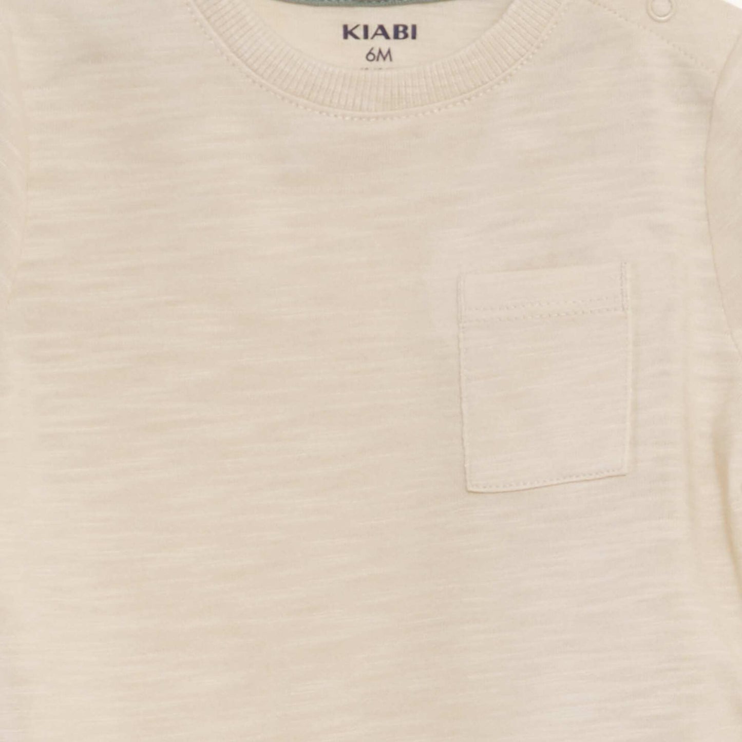 Round neck T-shirt with pocket BEIGE