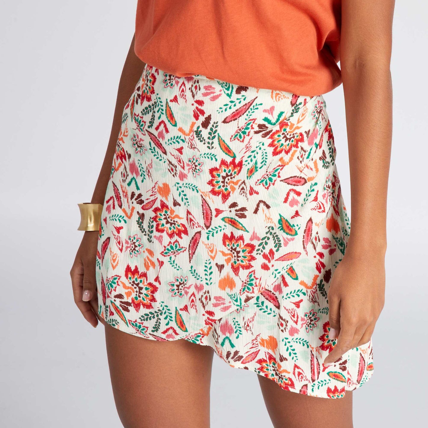Short floral print wrap skirt BEIGE