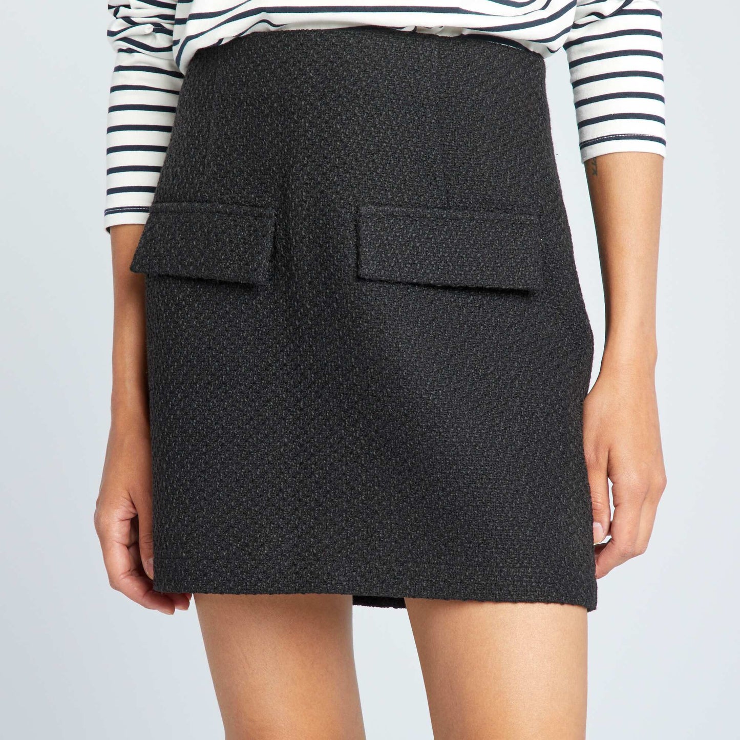 Short skirt PLAINBLACK
