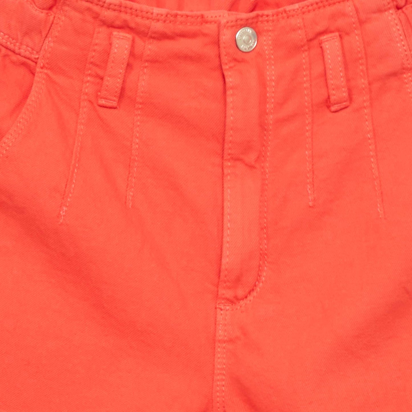 Denim shorts cayenne red